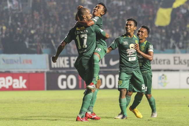 Klasemen Liga 1 2018 Usai Persebaya Menang dan Persib Kalah Klasemen Liga 1 2018 Usai Persebaya Menang dan Persib Kalah