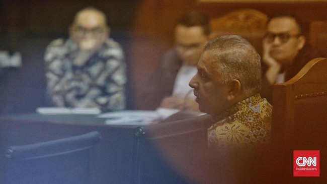 Usai pemeriksaan untuk Sofyan Basir dalam kasus PLTU Riau-1, Dirut PJB menyatakan keterangan yang diberikan kepada penyidik sama dengan untuk Idrus dan Eni.