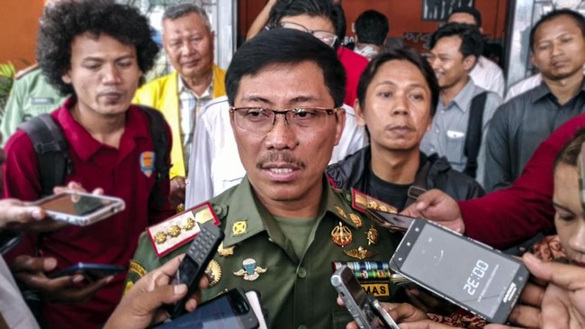 Bupati Cirebon Sunjaya Purwadisastra telah diamankan KPK terkait dugaan suap jual beli jabatan.