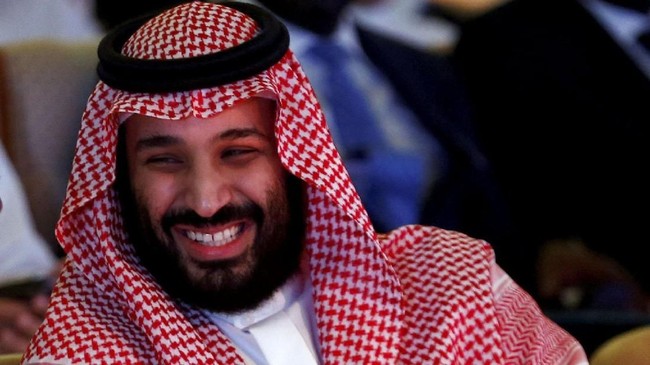 Polda Metro Jaya ratusan personel pengamanan kunjungan Putra Mahkota Saudi itu terdiri dari satgas intelijen, Sabhara, Dirlantas, Brimbob, dan Ditreskrimum.