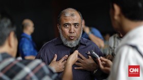 Eks Hakim MK Patrialis Akbar Ajukan PK Kasus Suap