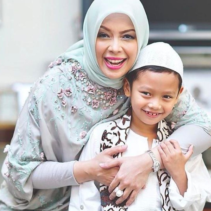 <p>Ini dia anak bungsu <a href="https://news.detik.com/berita/d-4272400/pdip-soal-jokowi-kelepasan-sontoloyo-dia-berterus-terang?_ga=2.18428720.88361943.1540174850-1198794712.1536556213" target="_blank">Sandiaga Uno</a> dan Nur Asia, Sulaiman Saladdin Uno. (Foto: Instagram/ @nurasiauno)</p>