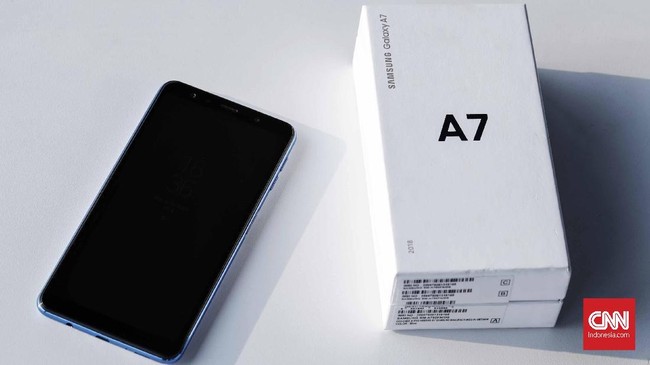 CNNIndonesia.com berkesempatan lebih intim selama sepekan dengan Samsung Galaxy A7 yang dibekali tiga kamera belakang.