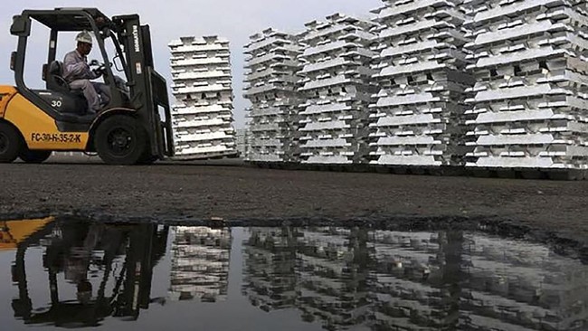 Lembaga pemeringkat internasional Moody's Investors Service mengganjar rating Baa2 kepada PT Indonesia Asahan Aluminium (Persero) dengan prospek stabil.