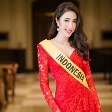 6 Potret Nadia Purwoko, Juara 3 Miss Grand International 2018