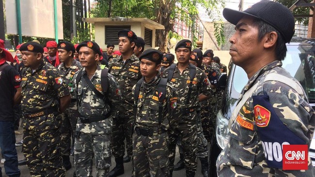 GP Ansor meminta Pemprov DKI Jakarta mencabut izin Holywings yang membuat promosi minuman alkohol untuk pelanggan bernama Muhammad.