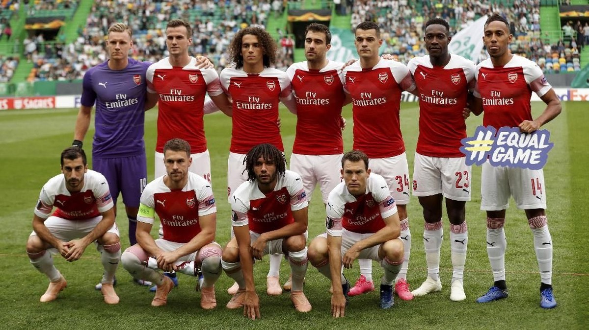 FOTO: Arsenal Menang 11 Kali Beruntun, Milan Tumbang