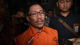 KPK Sita Rumah dan Kendaraan eks Bupati Cirebon Sunjaya
