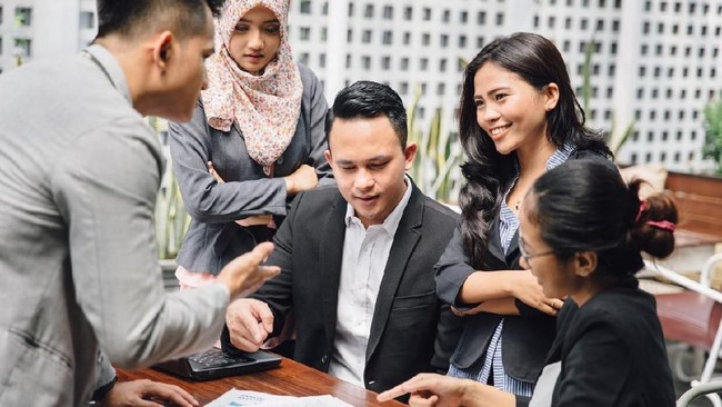 Berikut beberapa istilah slang dari Indonesia yang kerap digunakan anak-anak muda Malaysia sehari-hari.