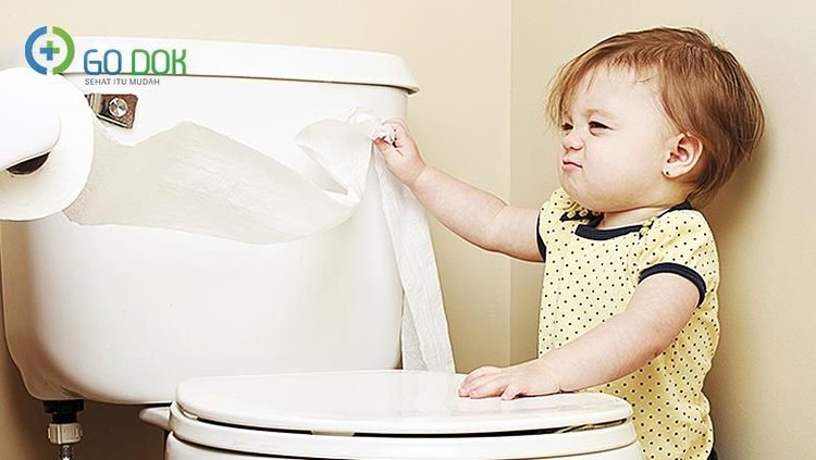 Supaya si kecil cepat lulus dari toilet training-nya, tiga tips ini bisa banget Bunda terapkan.
