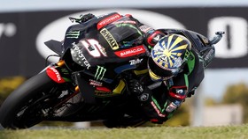 Zarco Minta Maaf Tabrak Marquez di Kecepatan 280 Km per Jam