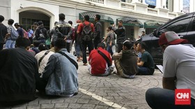 Antrean Kadung Mengular, PSSI Batal Jual Offline Tiket Timnas