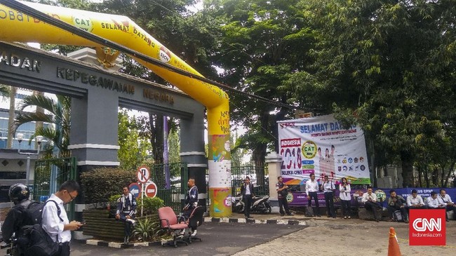 Peserta tes SKD CPNS di Badan Kepegawaian Negara menyebut soal tes SKD tahun ini lebih mudah, karena lebih menguji nalar ketimbang hafalan.