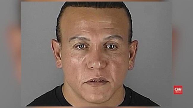 Terdakwa teror 16 paket bom asal Florida, Amerika Serikat, Cesar Sayoc mengaku tidak bersalah di depan pengadilan.