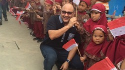 img-title Terungkap Alasan Irwan Mussry Tak Suka Rumah yang Nyentuh Tanah