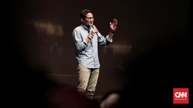 Sandi Sebut Perda Syariah Perlu Didukung dan Jangan Diganggu