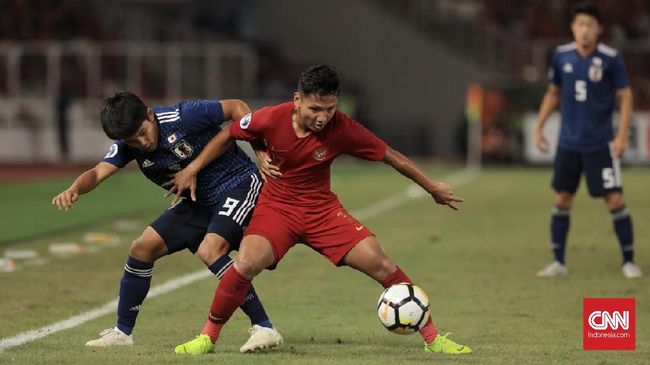 Indra Sjafri: Level Timnas Indonesia U-19 Tak di Bawah Jepang Pelatih Timnas Indonesia U-19 Indra Sjafri menolak jika tim arahannya dianggap memiliki level permainan di bawah Jepang.