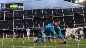 Dibantai Barcelona, Lopetegui Akui Real Madrid Tak Beruntung