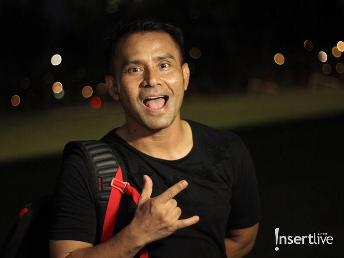 Saat ditemui di daerah Senayan&comma; Jakarta &lpar; 22&sol;10&sol;2018&rpar;&period; Penyanyi Judika menyempatkan diri untuk berolahraga sepak bola&comma; bersama rekan sesama public figure&period;