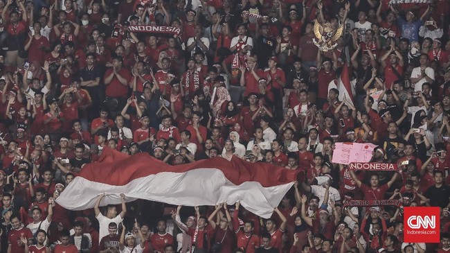 Sejumlah suporter Timnas Indonesia U-19 menjadi korban kecelakaan pesawat Lion Air JT-610 yang jatuh di perairan Teluk Karawang.