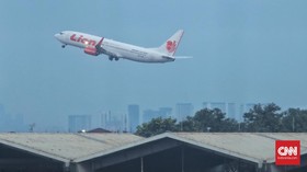 Diprotes Mahal, Kemenhub Bakal Atur Lagi Tarif Tiket Pesawat