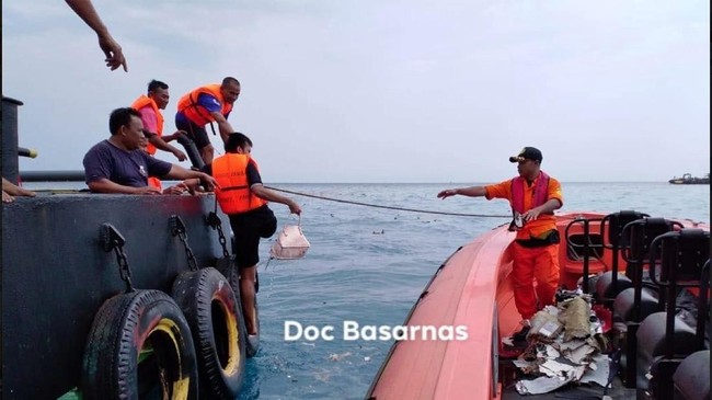 Basarnas memperkirakan tak ada penumpang dan kru yang selamat dalam peristiwa jatuhnya pesawat Lion Air JT-610.