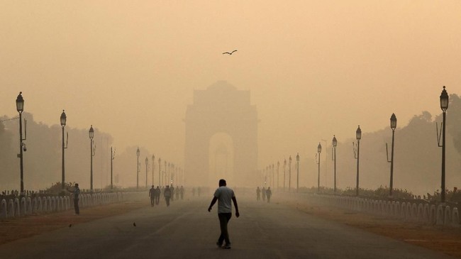 Pemerintah India berniat menghentikan penggunaan kendaraan pribadi, karena tingkat polusi di Ibu Kota New Delhi sudah sangat mengkhawatirkan.