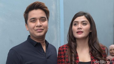Video Mesra Kesebar, Hilda Vitria dan Billy Syahputra Balikan?