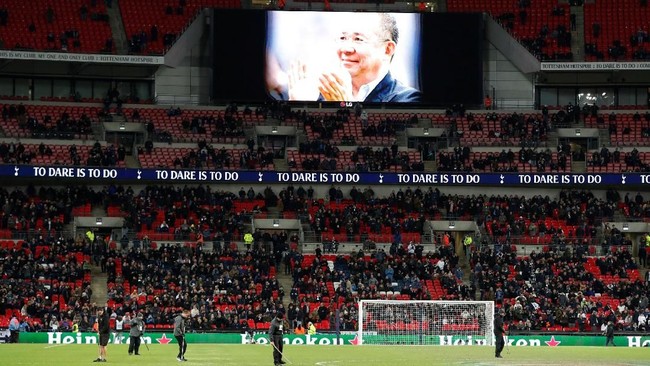FOTO: Penghormatan Leicester untuk Vichai Srivaddhanaprabha