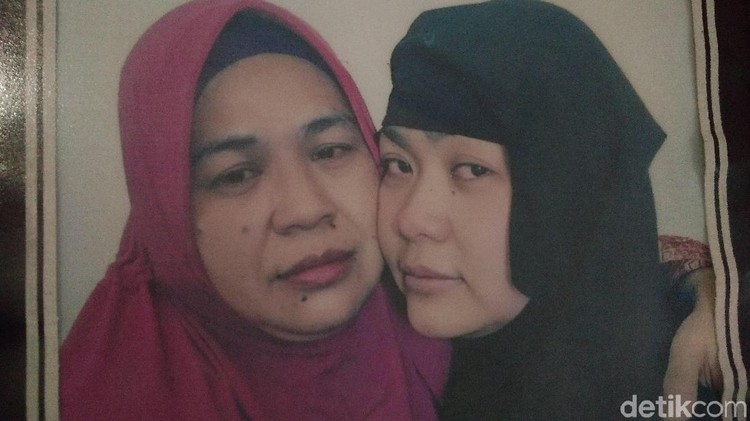 Duka Seorang Ibu Saat Anak Meninggal Seperti Tuti Tursilawati