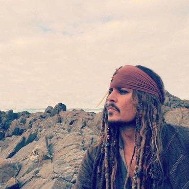 Johnny Depp Segera Tinggalkan Pirates of the Caribbean?