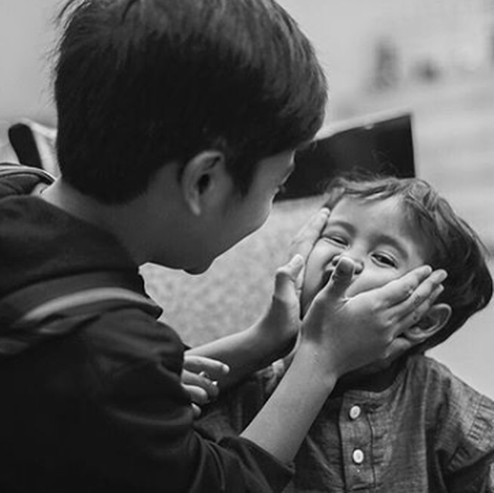 <p>Ya ampun, Dru, adiknya diapain sih itu? He-he-he. (Foto: Instagram/ @dwisasono)</p>