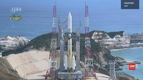 VIDEO: Satelit Pertama Buatan UEA Diluncurkan di Jepang