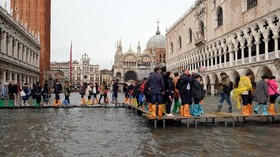 Venesia akan Terapkan Aturan Larangan Merokok