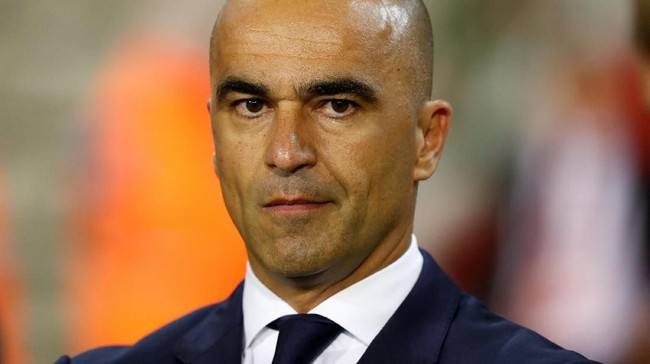 Pelatih timnas Belgia Roberto Martinez enggan membahas peluang menangani Real Madrid yang masih mencari pelatih setelah memecat Julen Lopetegui.