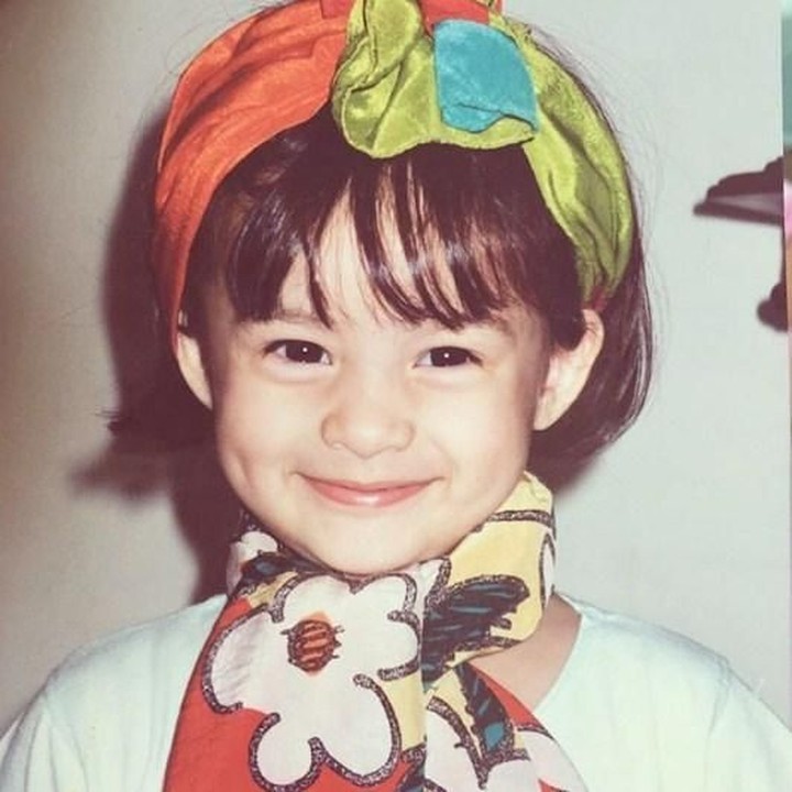 <p>Poni dan lesung pipi Chelsea dalam foto ini menggemaskan ya, Bun. Tapi Chelsea bilang dia terlihat seperti telur. (Foto: Instagram @chelseaislan)<br /><br /></p>