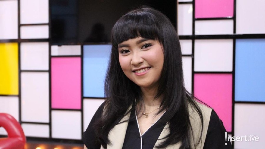 Pesan terakhir ayah Dewi Perssik untuk Lebby Wilayati sebelum meninggal dunia.