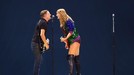 Konser Taylor Swift bertajuk Reputation Tour 2018 akan segera berakhir&period; Selama konsernya&comma; Swift mengajak beberapa penyanyi lain untuk tampil di atas panggung&period;