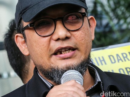 'Lobi Pijitan', Jurus Rayu Novel Baswedan untuk Dapat Restu Ibu