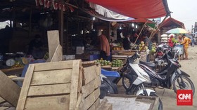 Ribuan Warga Kota Sorong Serbu Pasar di Tengah Wabah Corona