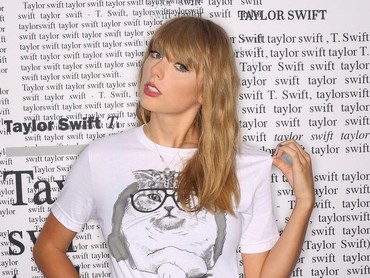 Deratan Penyanyi yang Hadir di Konser Reputation Taylor Swift