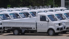 Pindad Suplai Teknologi Listrik buat Pikap dan MPV Esemka