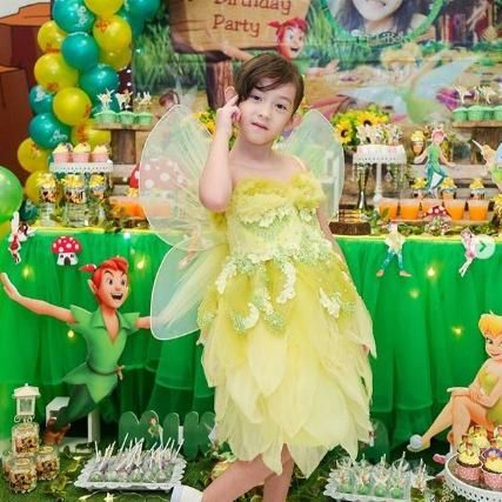 <p>Kenalin ini Mikhaela Lee Jowono, Bun. Putri semata wayang Nafa Urbach. Cantik seperti peri ya? (Foto: Instagram @nafaurbach)<br /><br /></p>