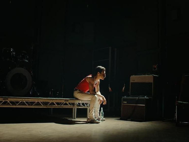Bohemian Rhapsody bercerita Queen yang menggemparkan stadion Wembley, London, dalam festival Live Aid. Dari film ini terungkap fakta-fakta menarik dari Queen.