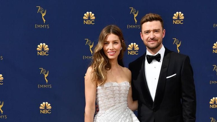 Justin Timberlake mendapat ucapan romantis dan lucu dari sang istri, Jessica Biel.