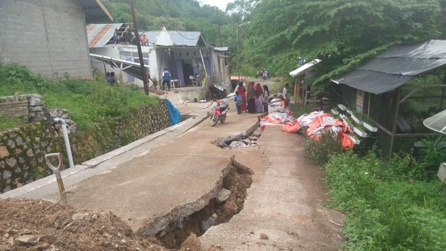 Bukan Likuifaksi, Ahli Ungkap Sebab Tanah Bergerak Purworejo