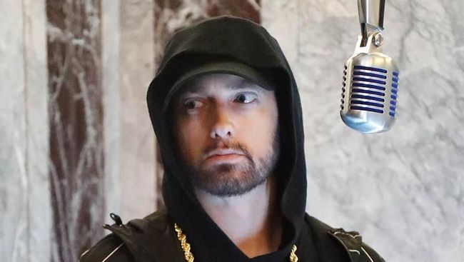 Makna Lagu Mockingbird yang Dinyanyikan oleh Eminem