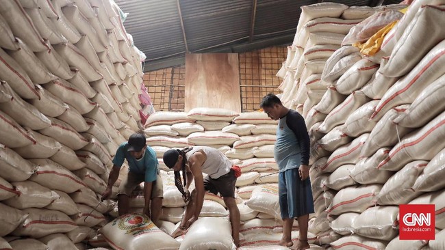 Prabowo Subianto menilai impor di era Kabinet Kerja belum mencerminkan bahwa Indonesia memiliki kemandirian di bidang energi dan pangan.