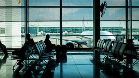 Malaysia Beri Penumpang Refund jika Pesawat Delay 5 Jam Lebih, RI?