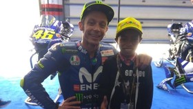 Komentator Cilik MotoGP Indonesia Bertemu Valentino Rossi